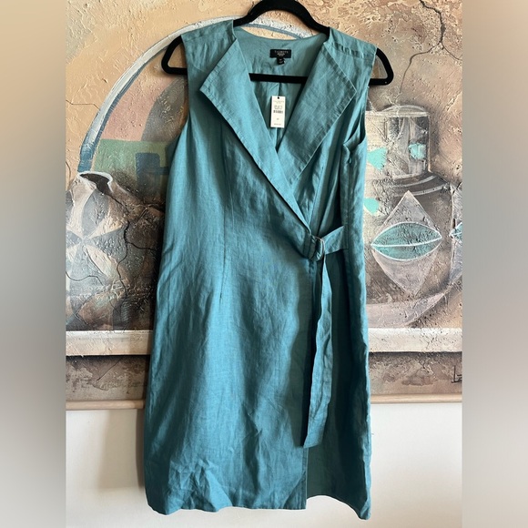 NWT Talbots 100 % Linen Blue Belted Dress size 8P - Picture 1 of 11